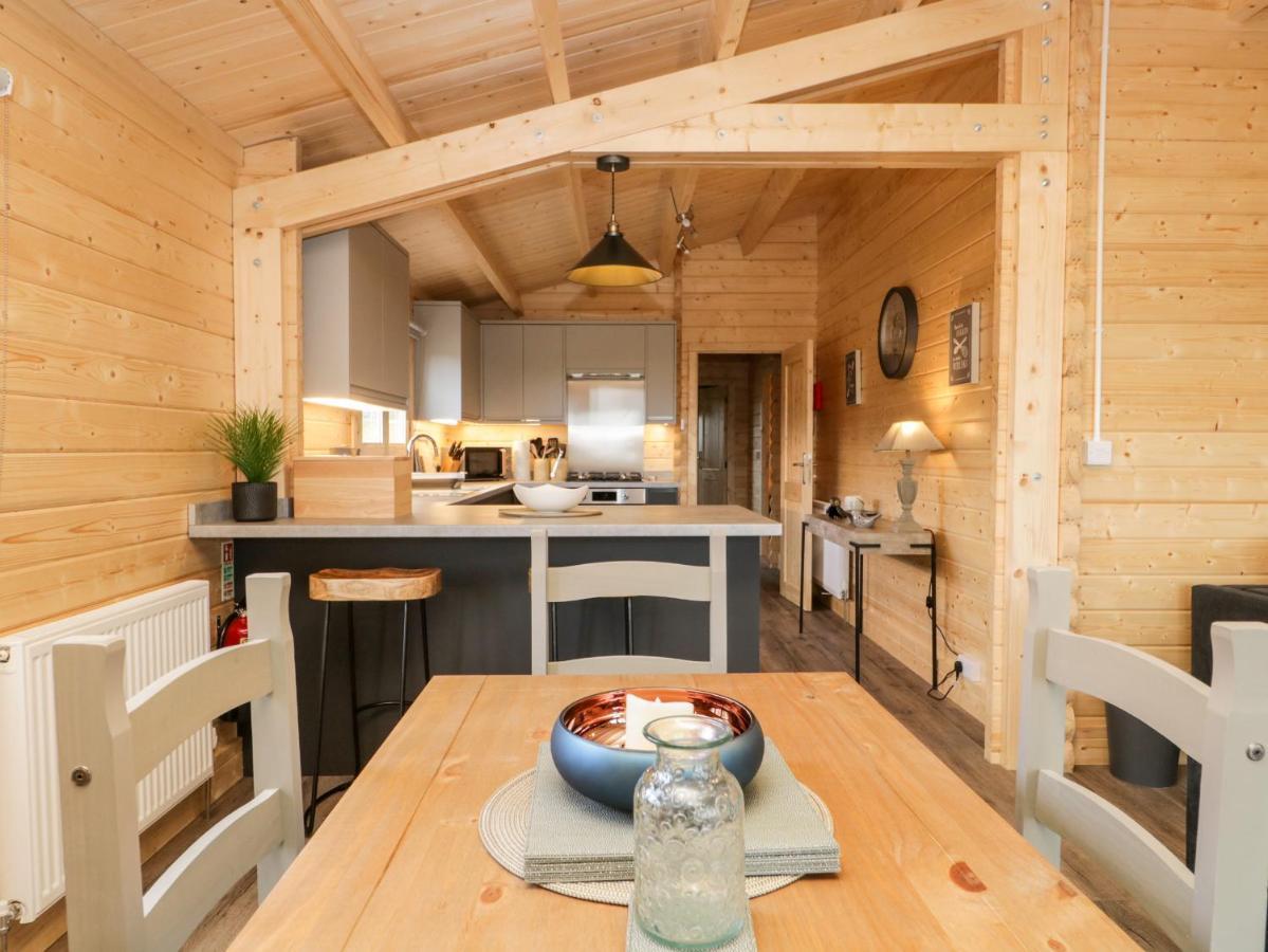 Howgill Lodge เคนดัล ภายนอก รูปภาพ